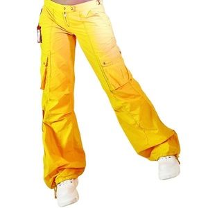 SOLD NWT Vintage Miss Sixty Dublin Yellow Cargo Pants